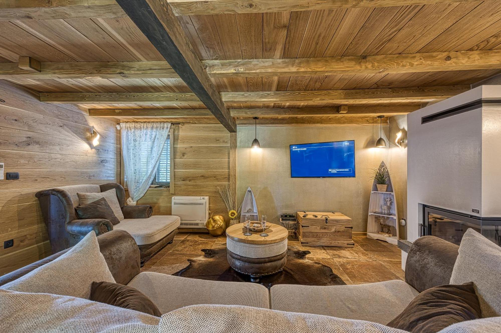 Zagreb, Kuca Za Odmor Swan River Holiday House Lasinja المظهر الخارجي الصورة